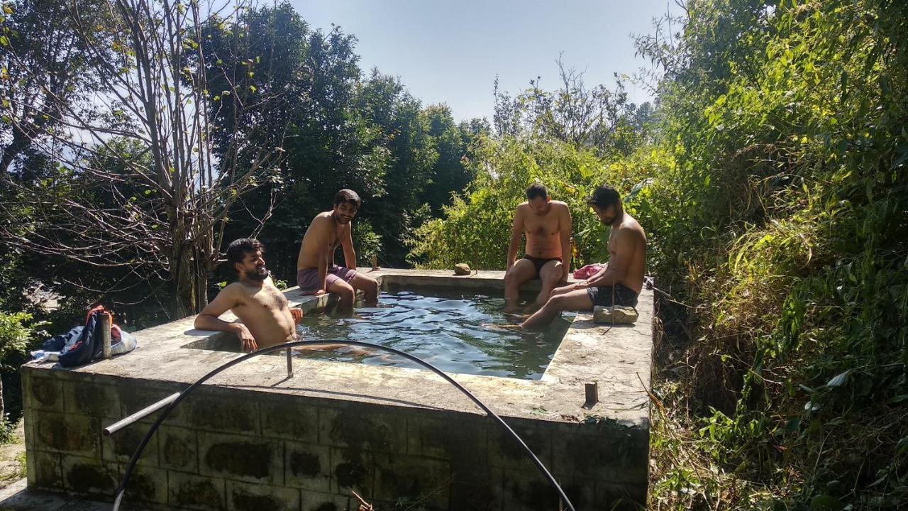 Vista Hostel Jeolikote, Nainital Patwa Dunga 外观 照片